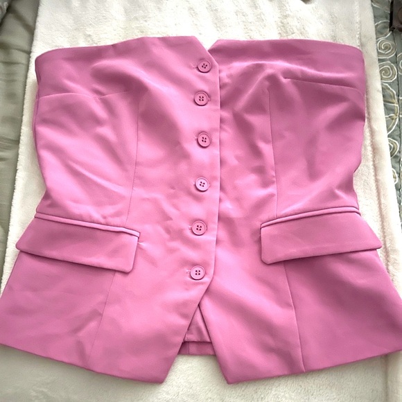 Bar III strapless vest with buttons fitted style Barbie pink suiting work career - Picture 2 of 7